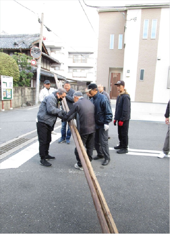 �����̗l�q