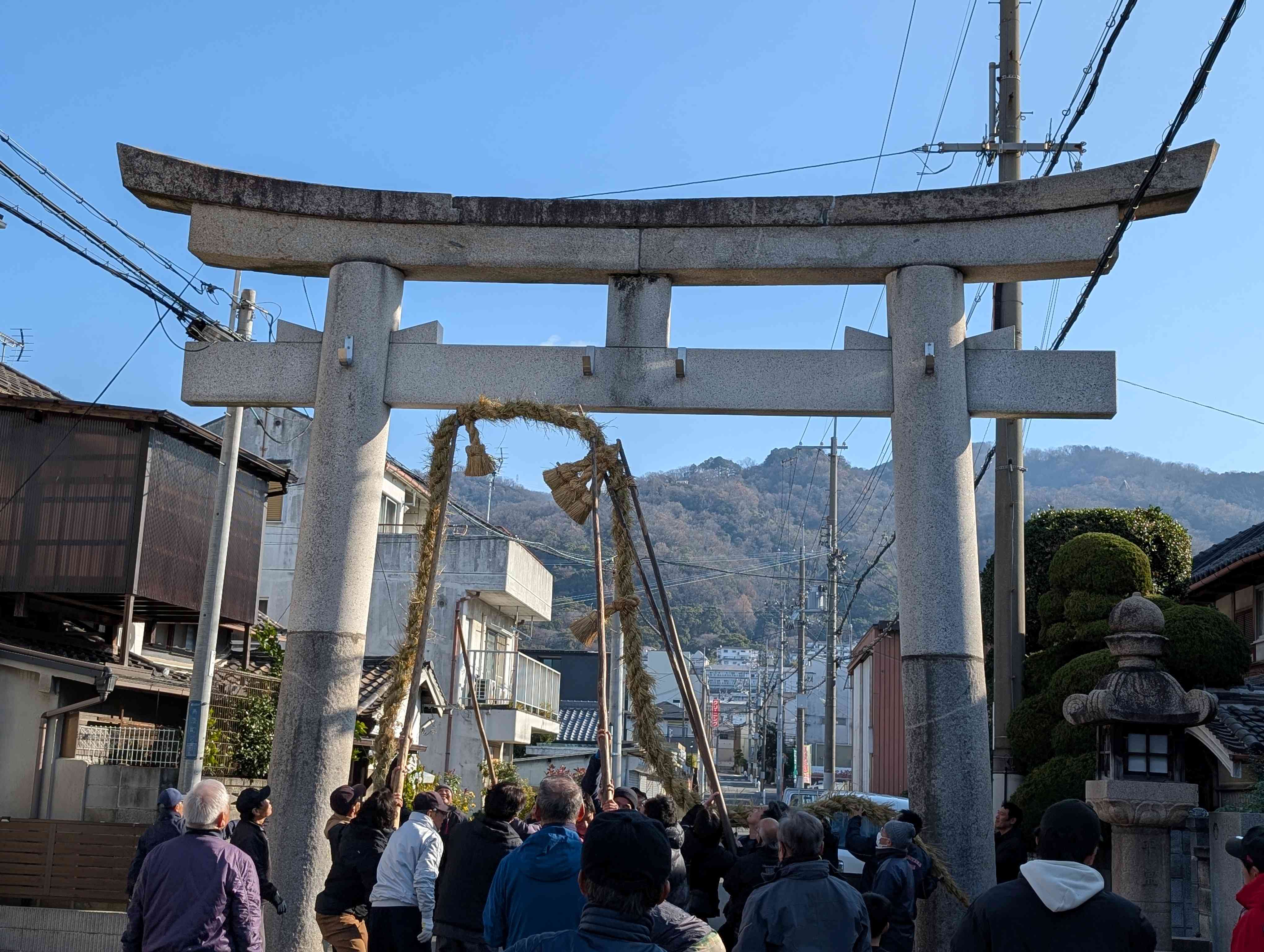 �����̗l�q