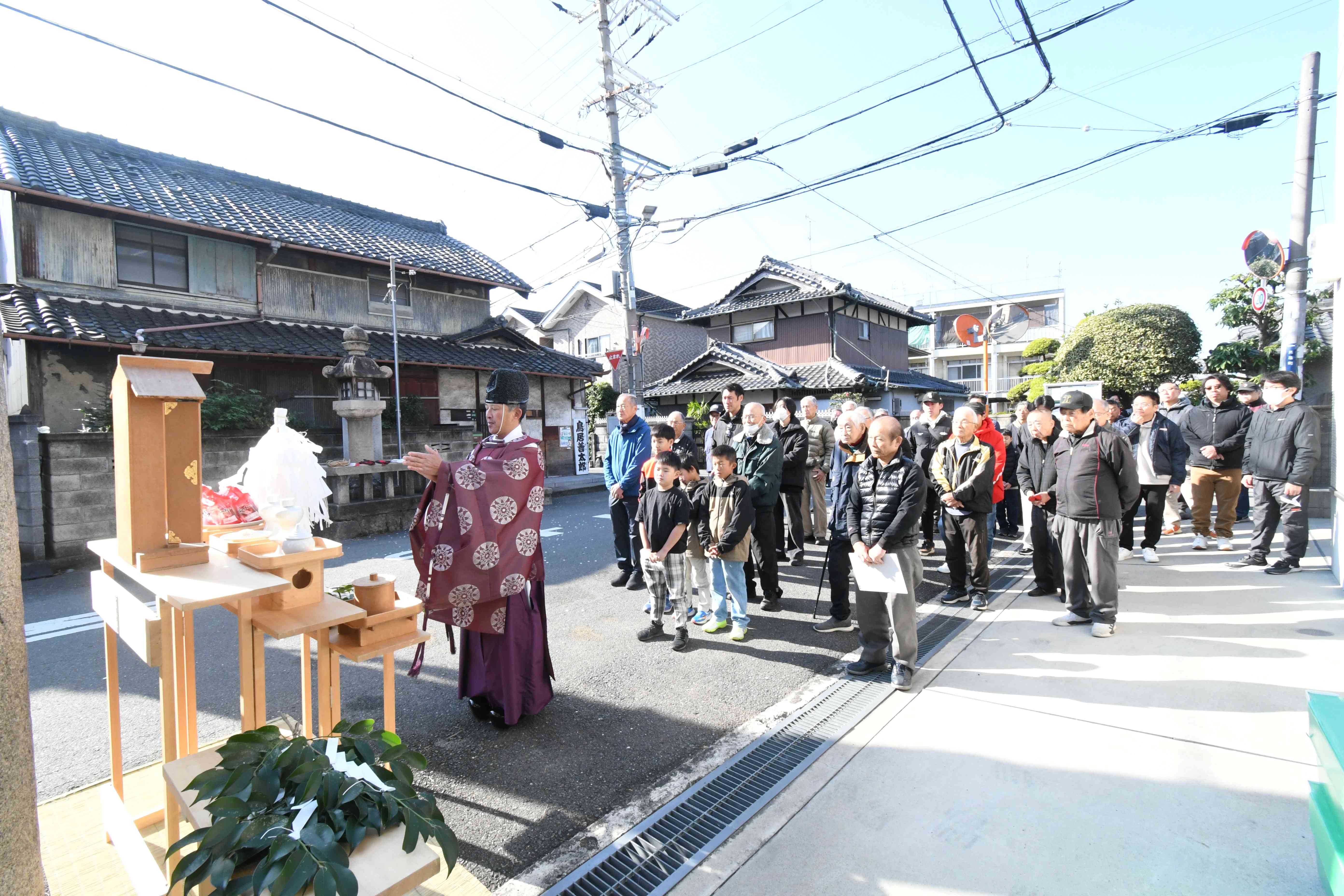 �����̗l�q