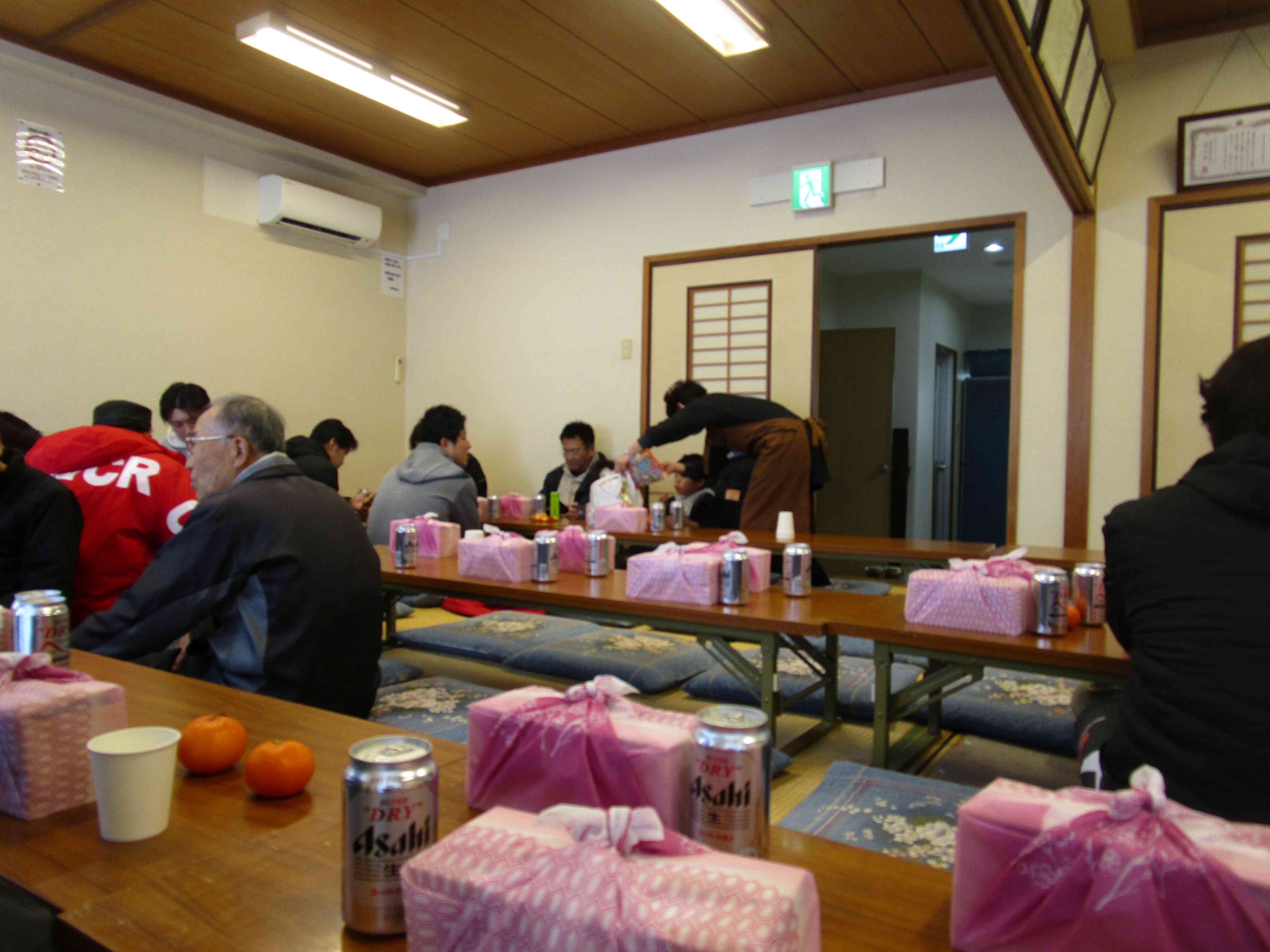 �����̗l�q